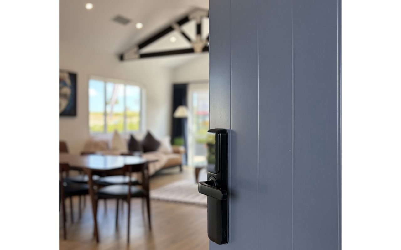 Schlage Multipoint Locking